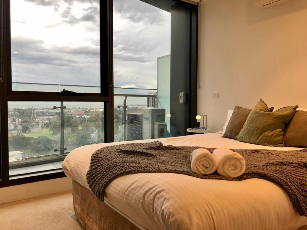 Readyset Apartments At Emerald Melbourne Eksteriør bilde