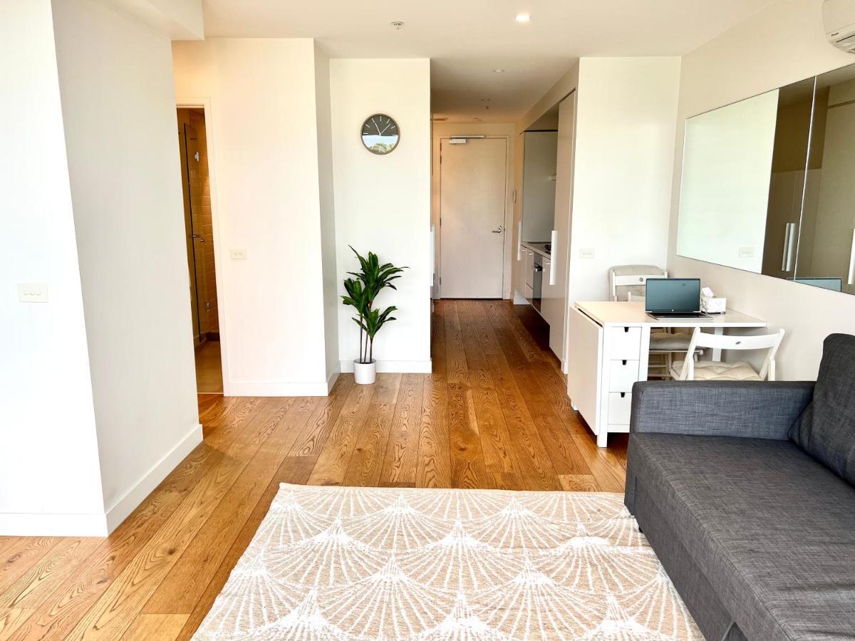 Readyset Apartments At Emerald Melbourne Eksteriør bilde