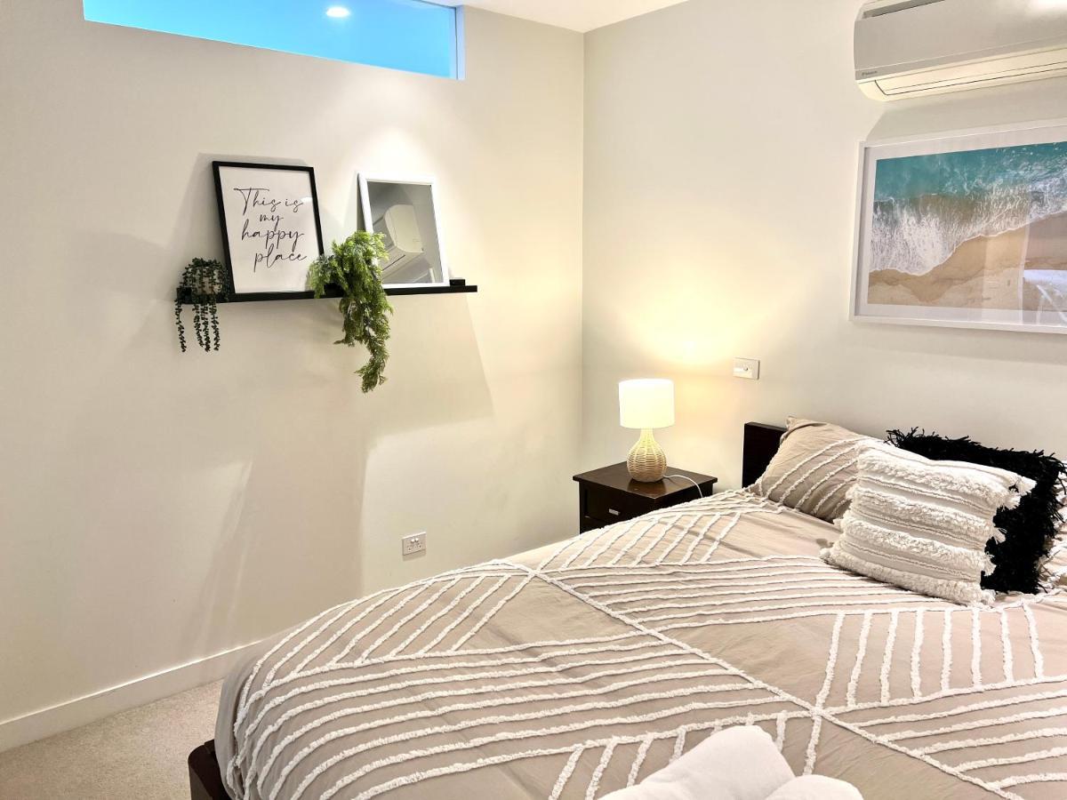 Readyset Apartments At Emerald Melbourne Eksteriør bilde