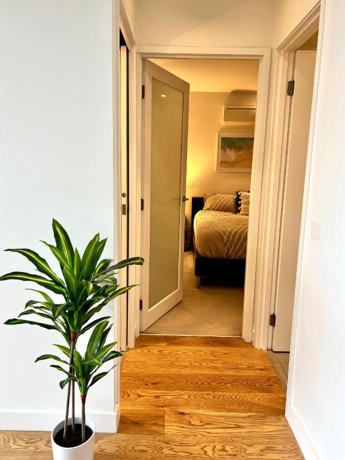 Readyset Apartments At Emerald Melbourne Eksteriør bilde